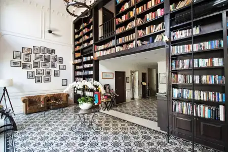 The Alcove Library - 28