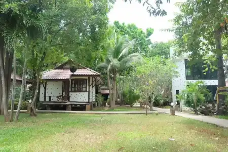 Talkoo Beach Resort Khanom - 33