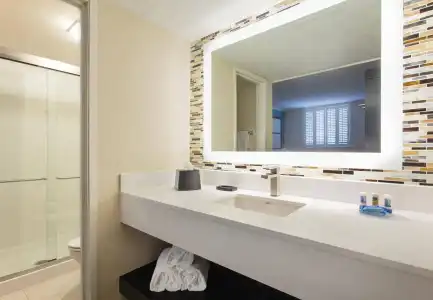 Fairfield Inn and Suites by Marriott Key West - 8