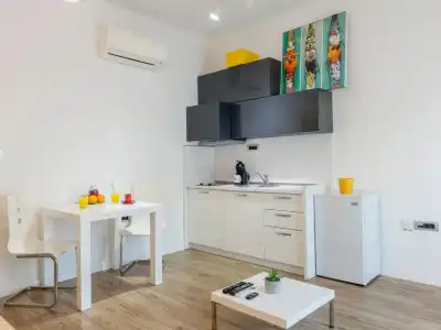Windrose Apartments - 125