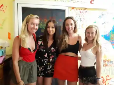 Seventeen Hostel - 16