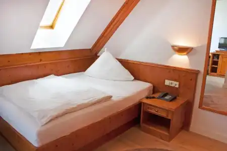 Bayerischer Hof - 46