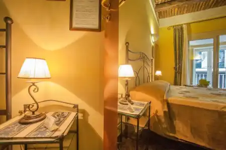 Alloggio dei Vassalli, In the Heart of the Historic Center - 96