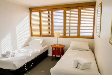 Cairns Aquarius - 116