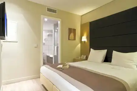 B-ApartMontgomery - 32
