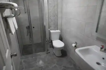 Cihan Palas - 41