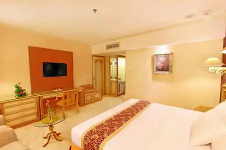 Kartika Chandra - 37