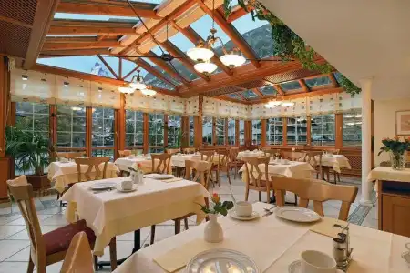 La Couronne & Spa - 10