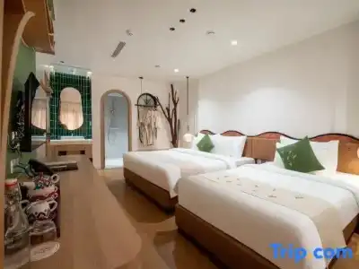 Me Saigon Boutique - 59