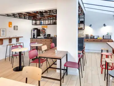 Hôtel ibis Styles Clermont-Ferrand Gare - 19
