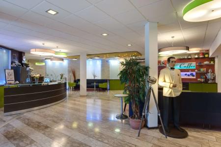 Best Western Ambassador - 33