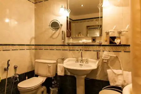 TB Palace & Spa - 75