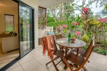 Freestyle Resort Port Douglas - 38