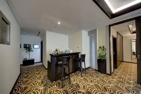 Pavilion Palace - 17
