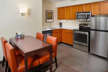 Residence Inn Houston-West University - 19