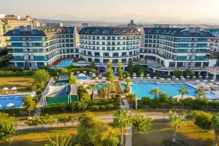 Commodore Elite Suites & Spa - All Inclusive - 18