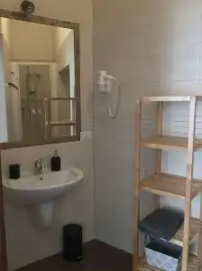 Be Your Home - Guest House Fuori Dal Porto - 6