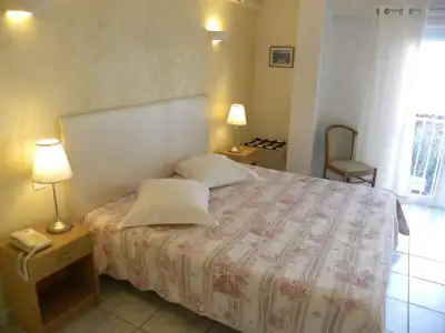 Anglade Hôtel - 3