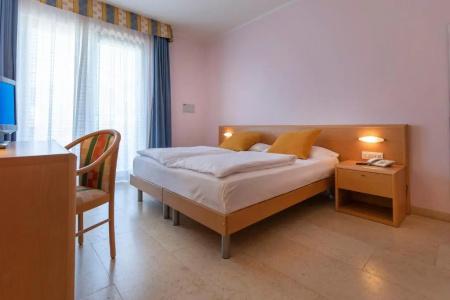 Garni Orchidea - 68