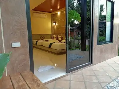 Lanta Pearl Beach Resort - 72