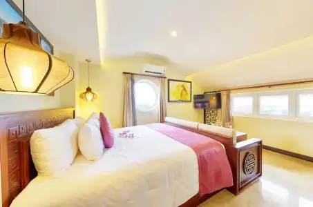 River Suites Hoi An - 44