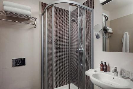 Harvey Spa - 38