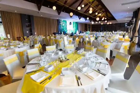 Beach Front Apartments - 26