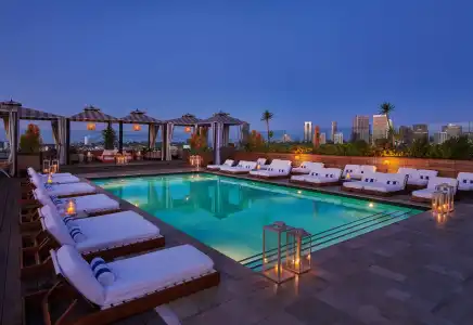 SIXTY Beverly Hills - 16