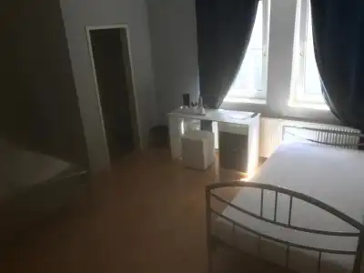 Capitol Zentrum - 24h - - 55