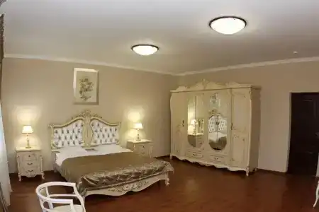 Alexandrovskaya Sloboda - 62