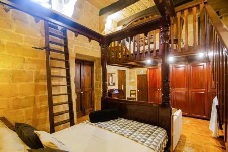 The Burrow Guest House - 177