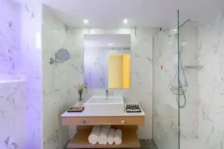 Leonardo Crystal Cove & Spa by the sea - Adults Only - 63