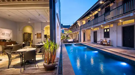 Noordin Mews - 25