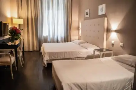 Mediterraneo & Residence - 52