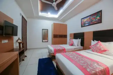 Grand Regency by JMD Group - 49