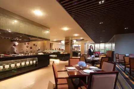Jinjiang West Capital International - 16