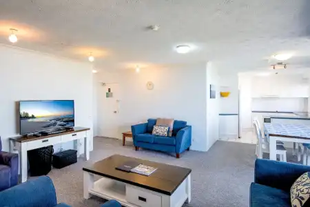 Burgess @ Kings Beach Apartments - 88