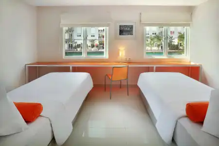 HARRIS & Residence Riverview Kuta Bali - 6