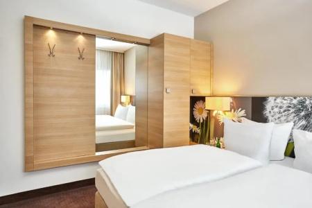 Moxy Zurich - 49