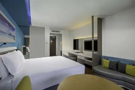 DoubleTree by Hilton Phuket Banthai Resort - 2
