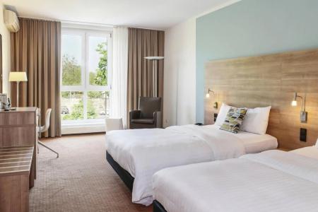 Courtyard by Marriott Dresden - 49
