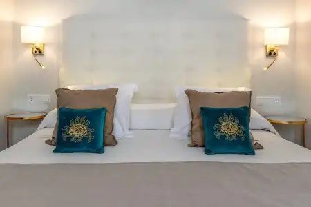 Hostal Boutique Plaza Cantarero - 2