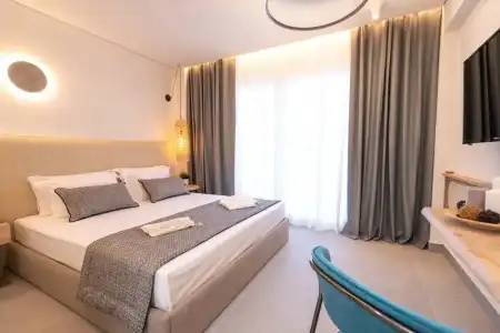 Mirablue Luxury Residences - 105