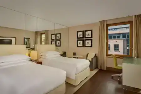 Sheraton Grand & Spa, Edinburgh - 5