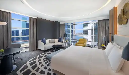 Double Tree by Hilton Dubai Business Bay - 33