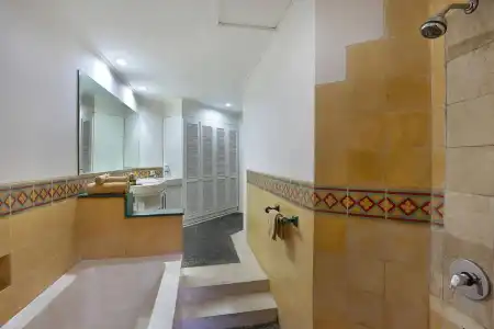 Gajah Biru Bungalows - 13
