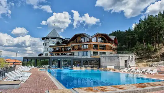 Hot Springs Medical and Spa - 13