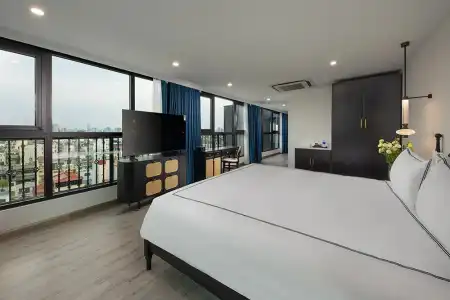 Sq Hang Gai & Spa - 146