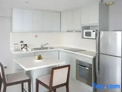 Royal Suite Bangkok - 47