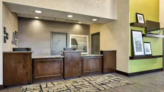 Hampton Inn Norfolk-Naval Base - 34